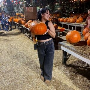 Meet your Posher, Jenifer